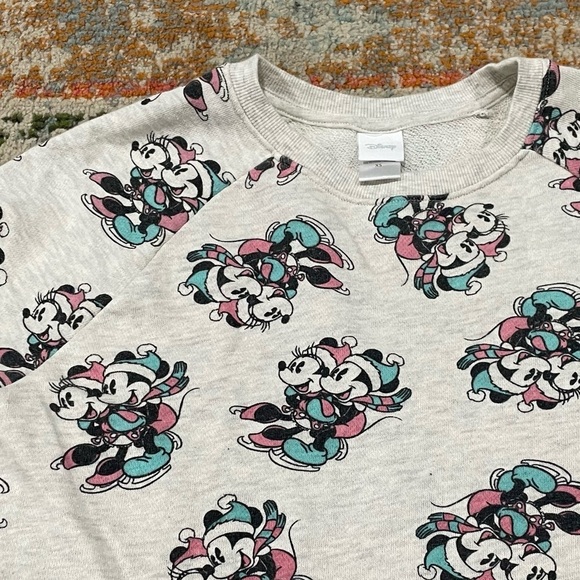 Women's Mickey Mouse and Minnie Mouse Winter Cartoon Crewneck Sweatshirt - Picture 3 of 8